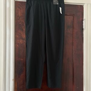 GAPFIT mid rise runaround pant